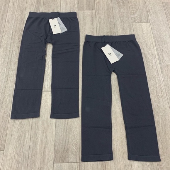 AVOCADO Capri Leggings In Charcoal Gray NWT - Picture 3 of 4